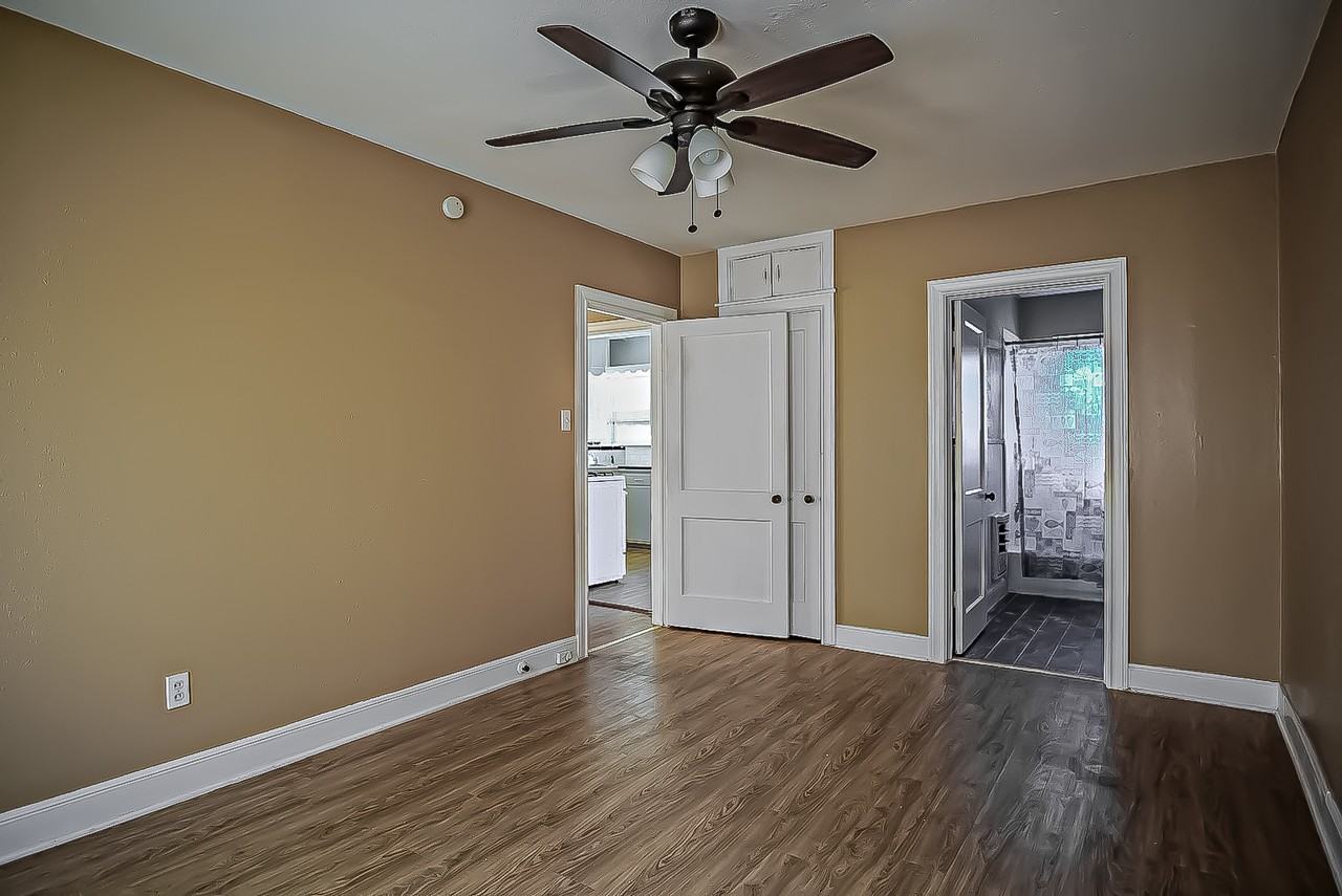 5218 Bernardo De Galvez Avenue - Photo 5 of 14