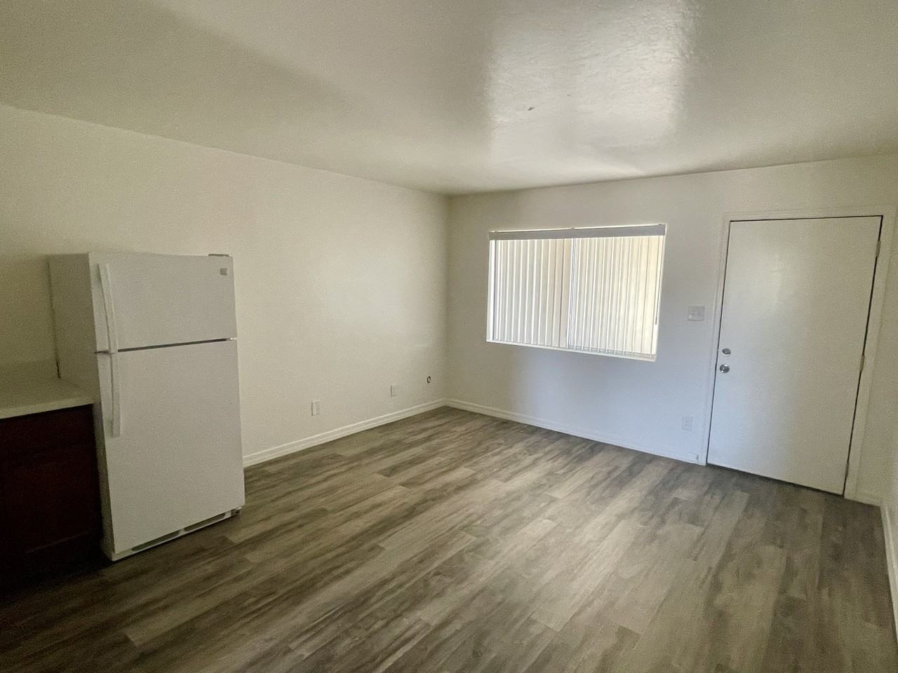 2301 N. 28th Street - Photo 6 of 14