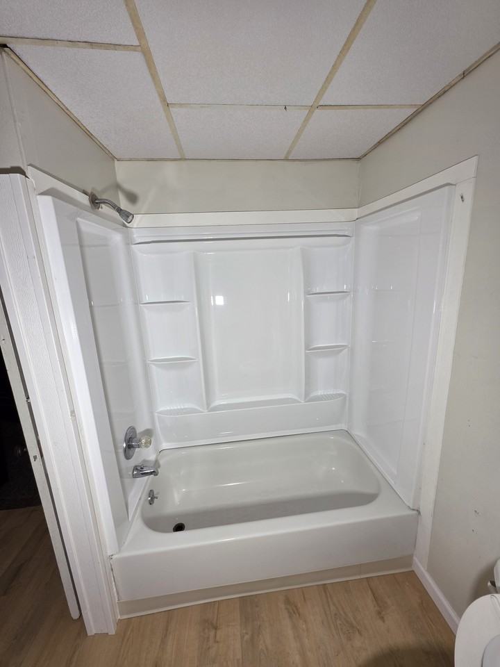 1912 Poplar Street - Photo 4 of 10