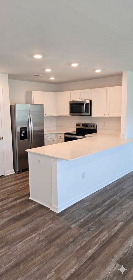 608 Wilder Bloom Path - Photo 3 of 24