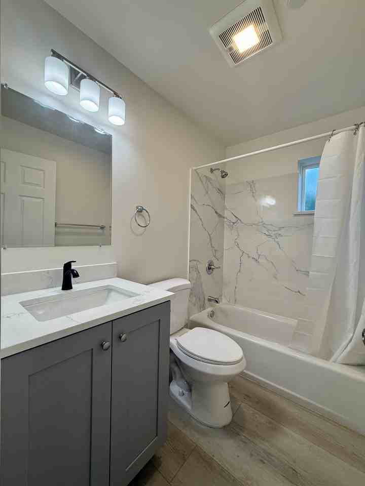 1430-1438 55th Avenue - Photo 5 of 18