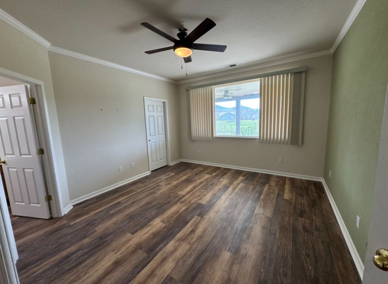 395 Royal Troon Dr - Photo 7 of 8