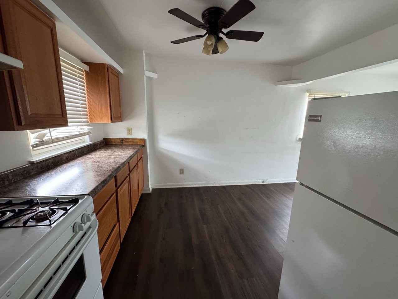 1700 Gault Street - Photo 2 of 4