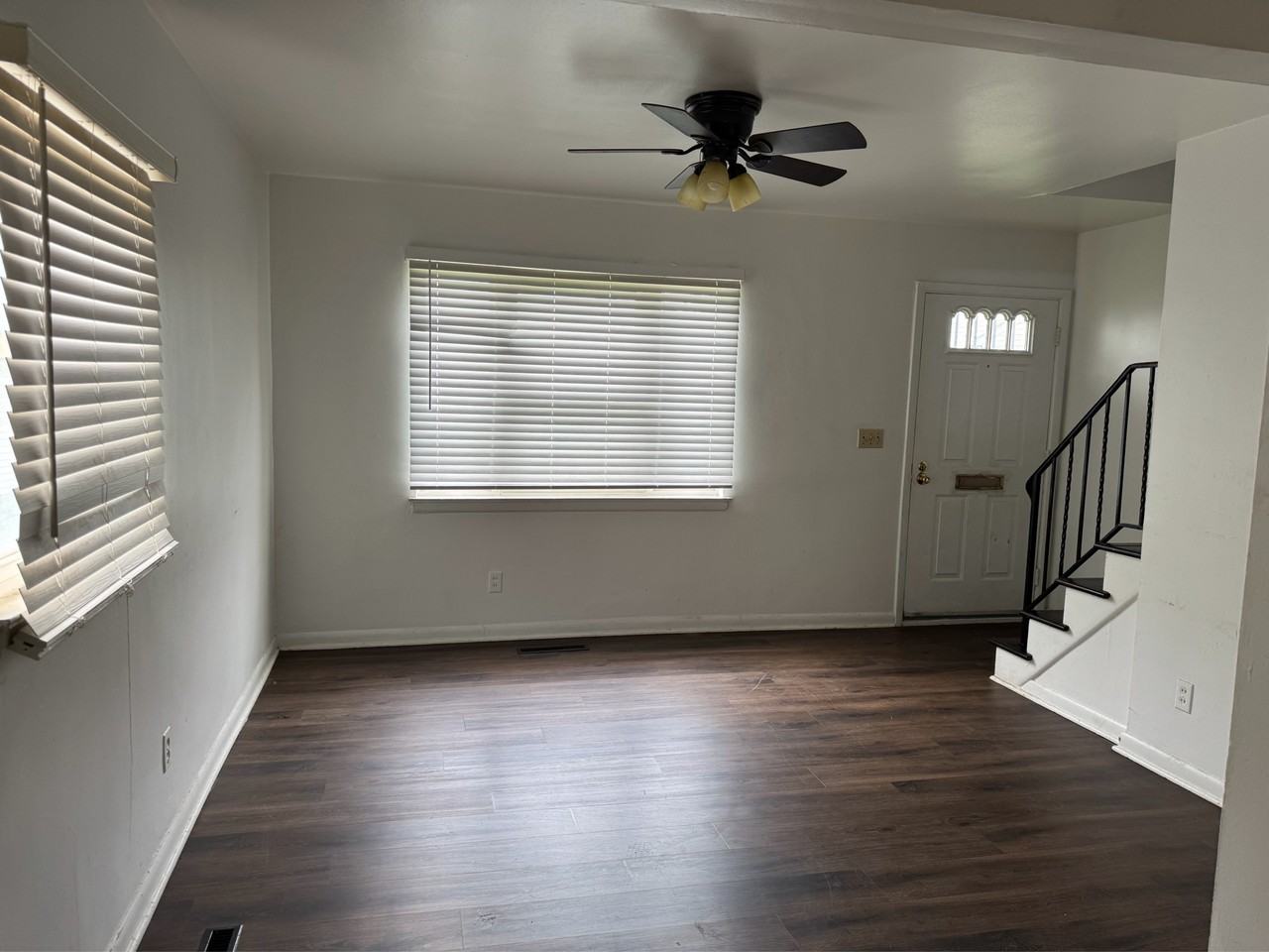 1700 Gault Street - Photo 3 of 4