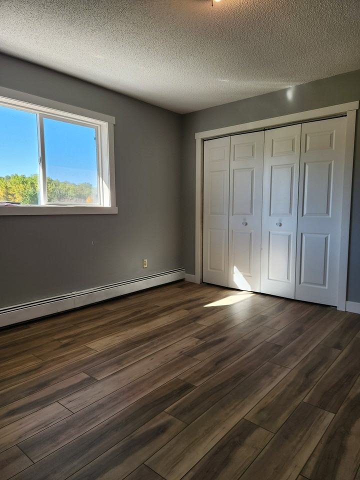 Riverton I - Photo 6 of 18
