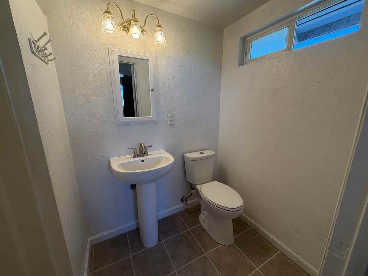 1484 Michigan St - Photo 5 of 20