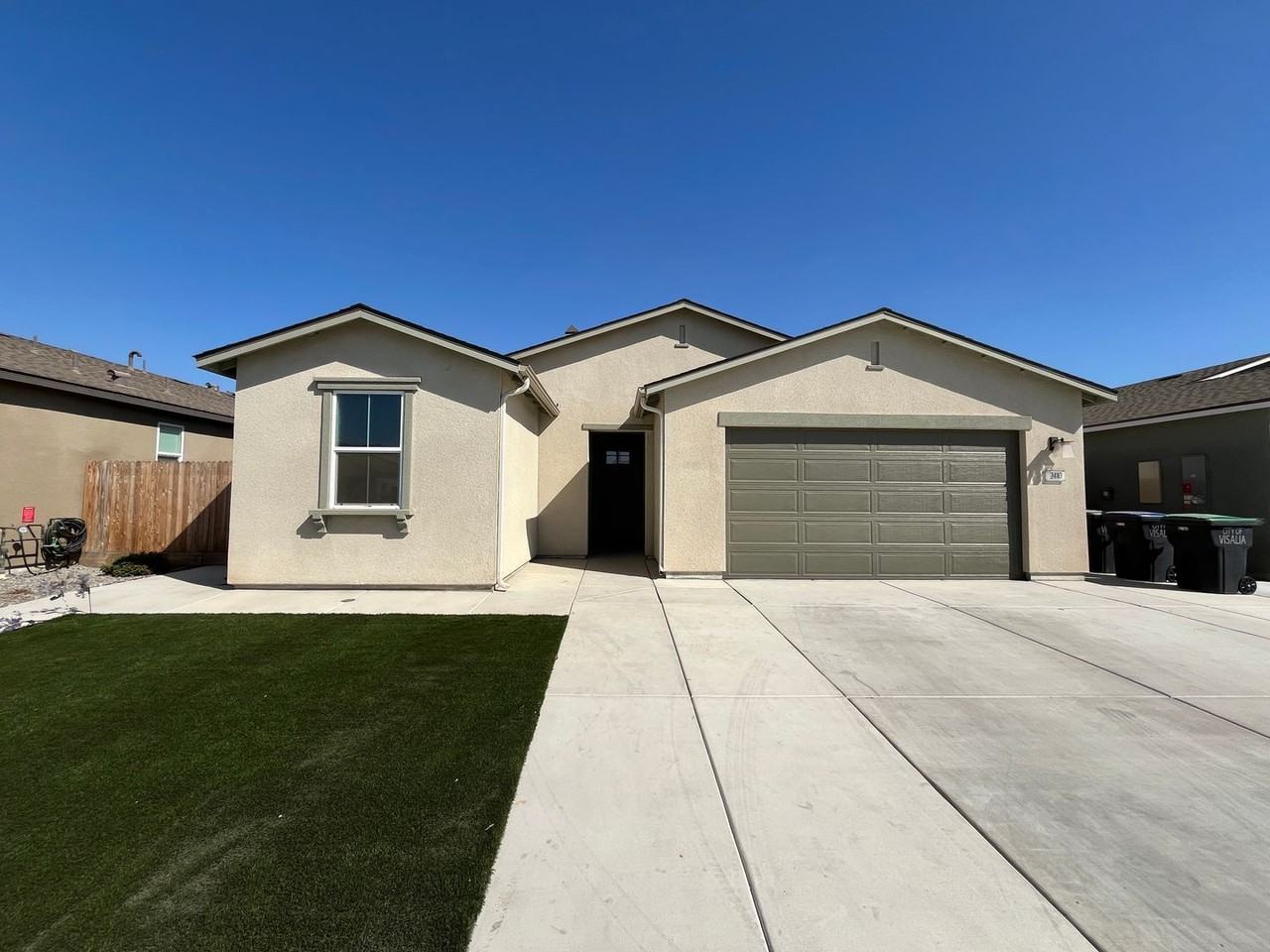 2410 N Julieann St - Photo 2 of 31