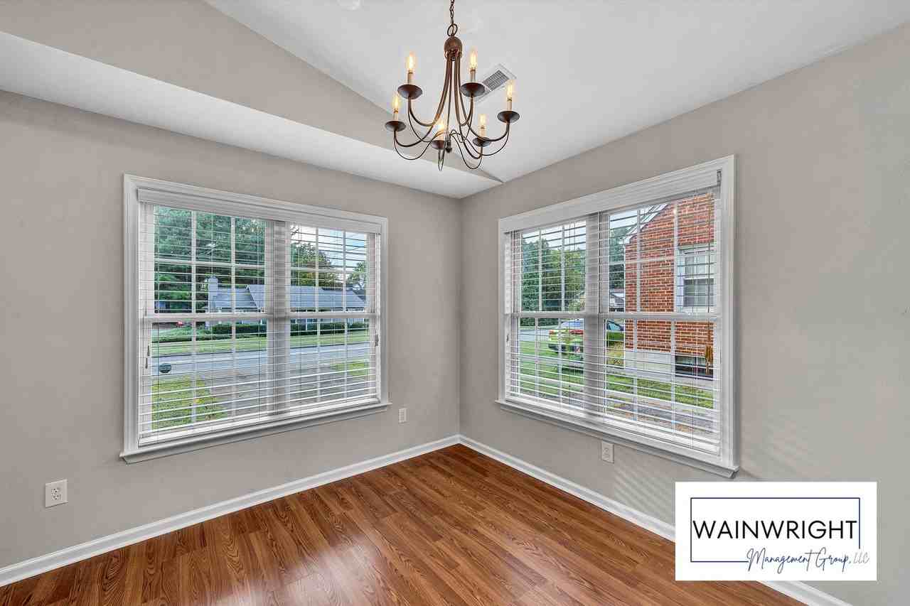 2412 King St Ne - Photo 7 of 15