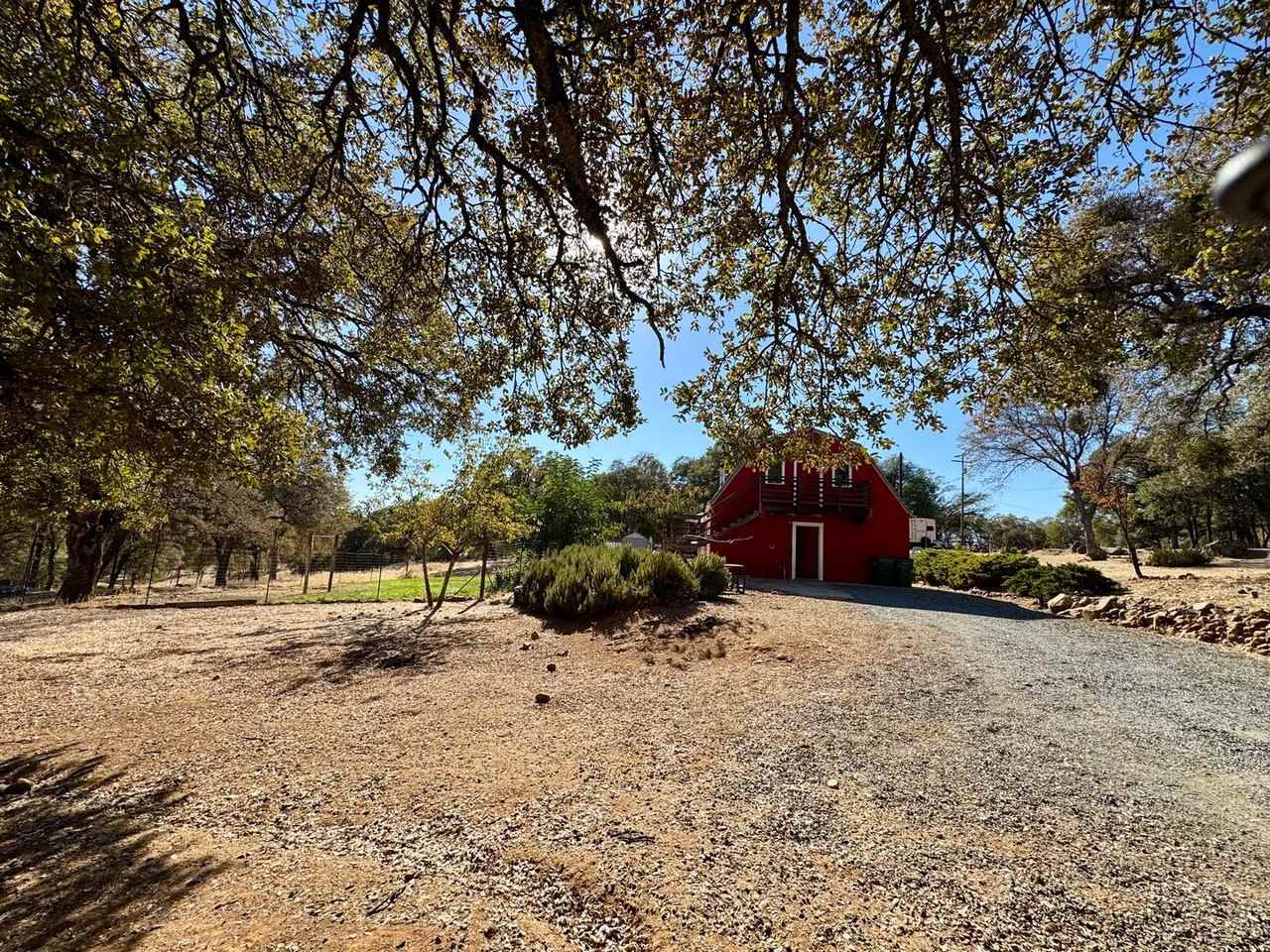 21262 Spring Ranches Rd - Photo 2 of 18