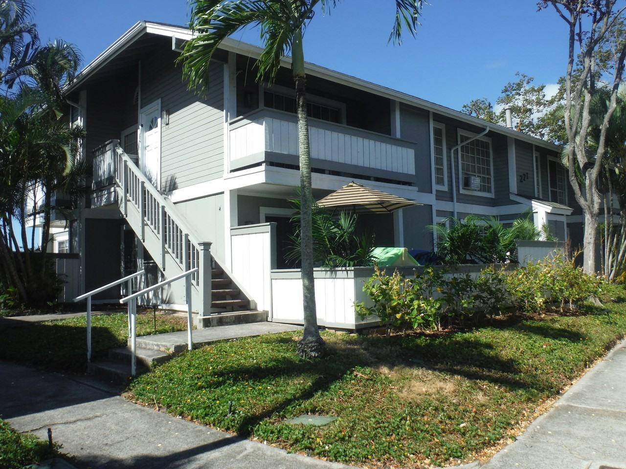 271 Mananai Pl Apt R - Photo 2 of 15