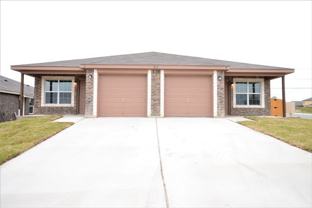 913 Lasso Dr - Photo 1 of 1