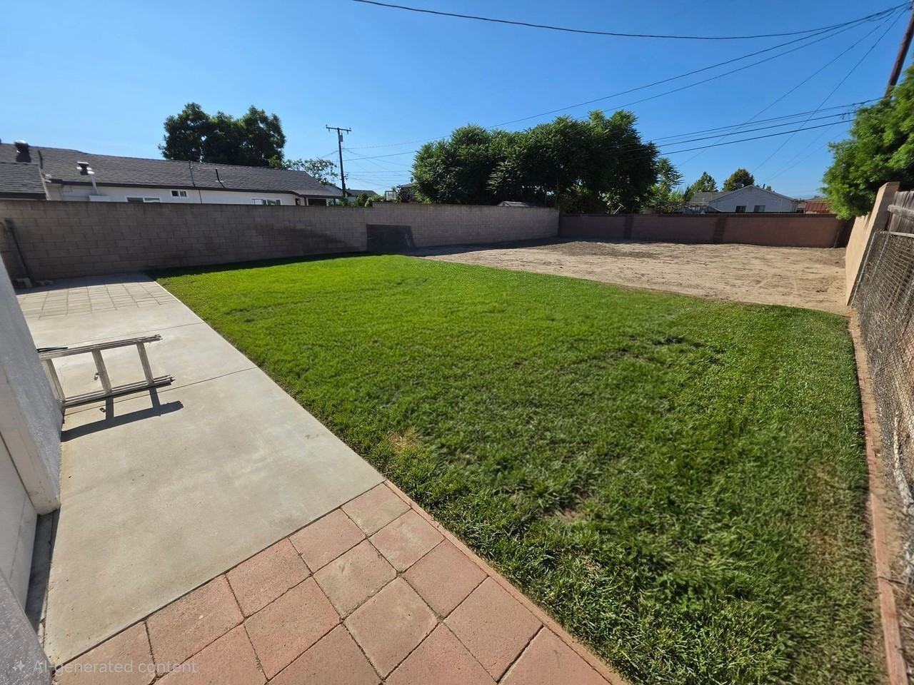 5601 Vonnie Ln - Photo 6 of 12