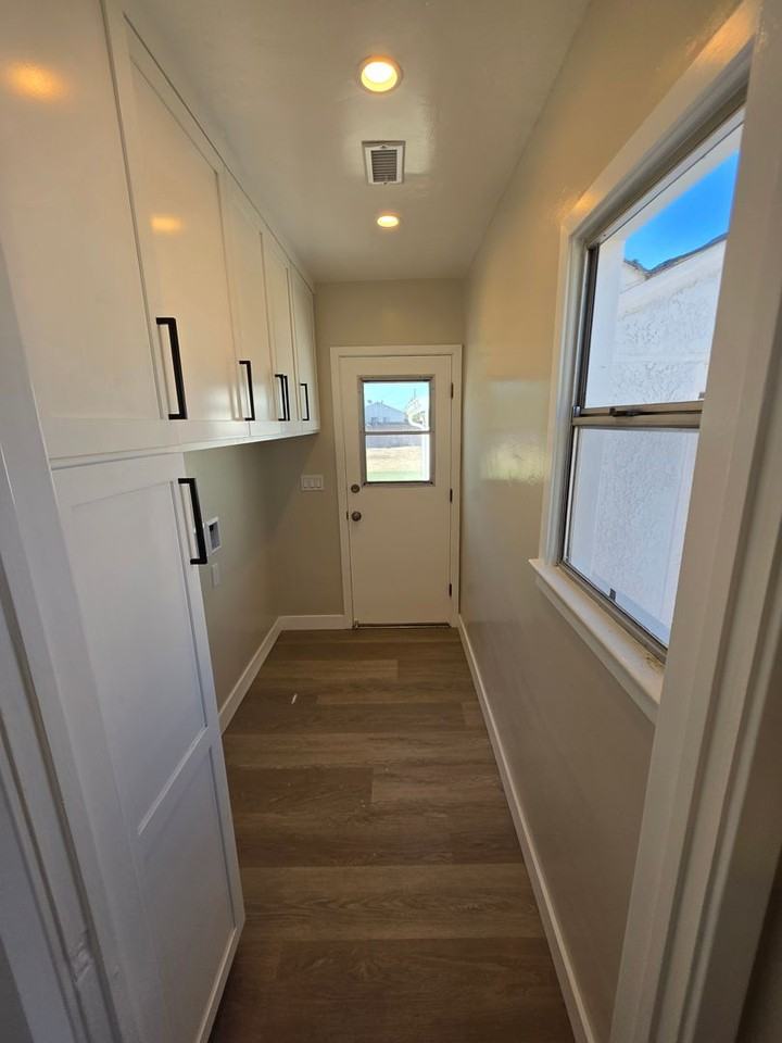 5601 Vonnie Ln - Photo 7 of 12
