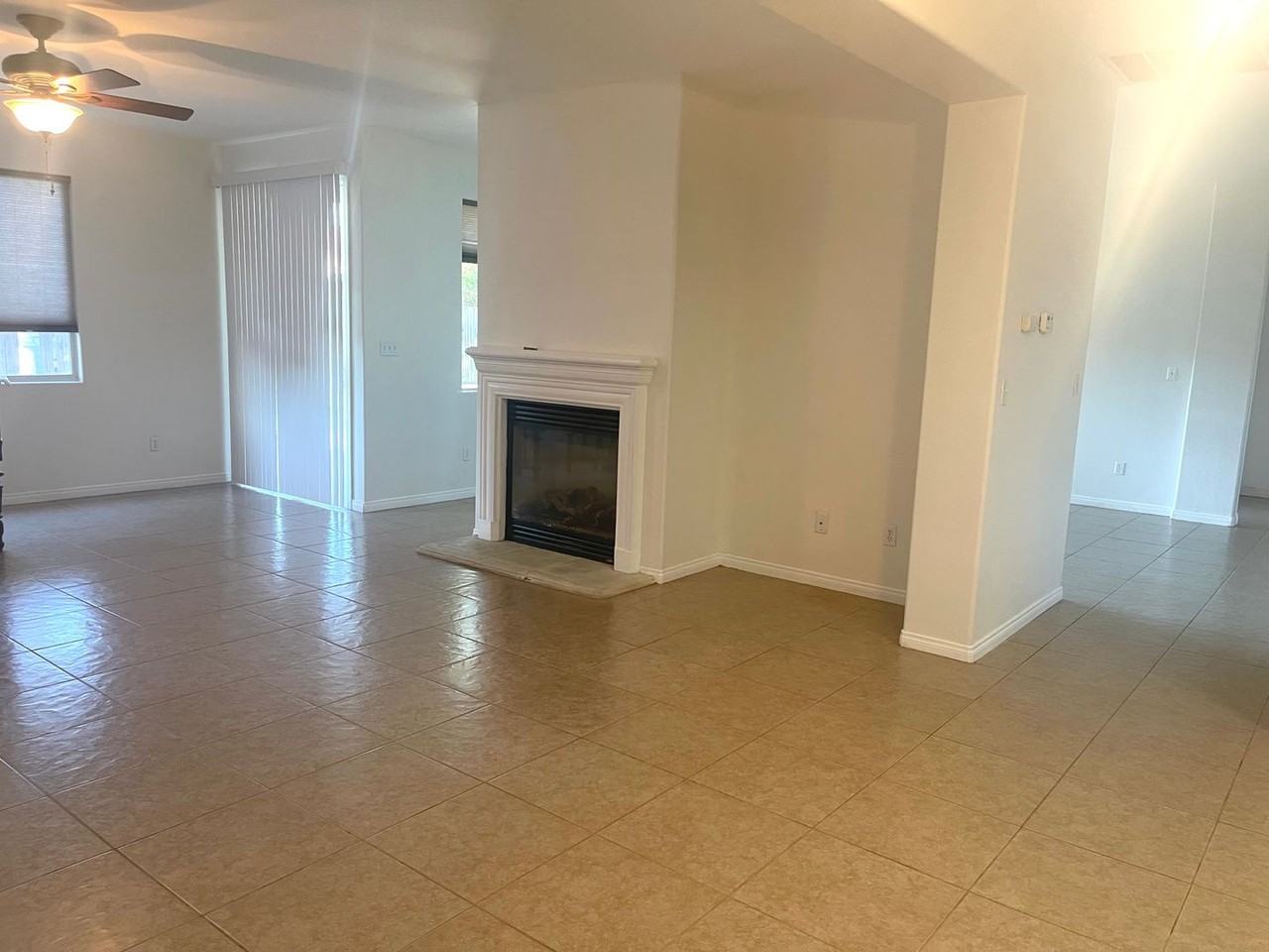 11701 Valley Forge Way - Photo 4 of 17