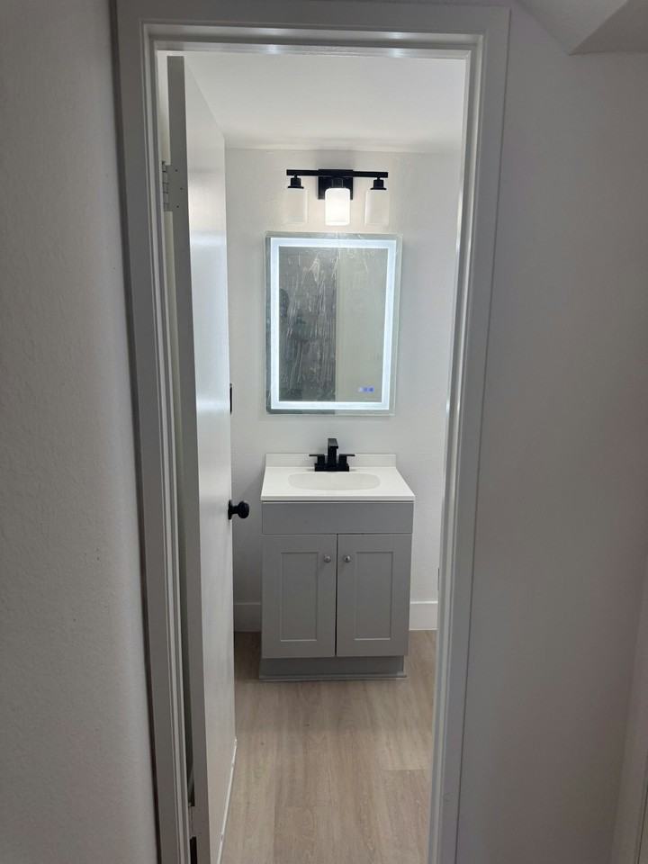9 La Paloma Dr - Photo 4 of 15