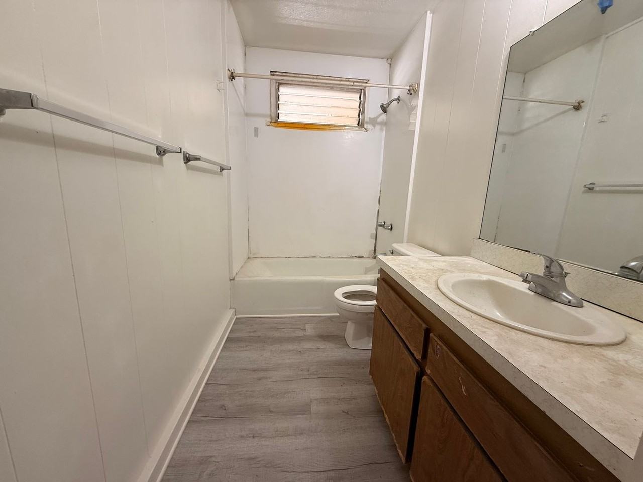 300 300 Olani Pl---Main #MAIN - Photo 7 of 10