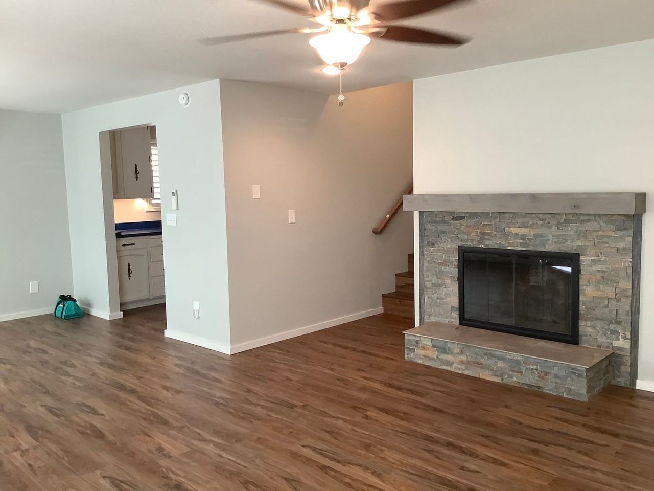 373 Iowa St - Photo 2 of 14