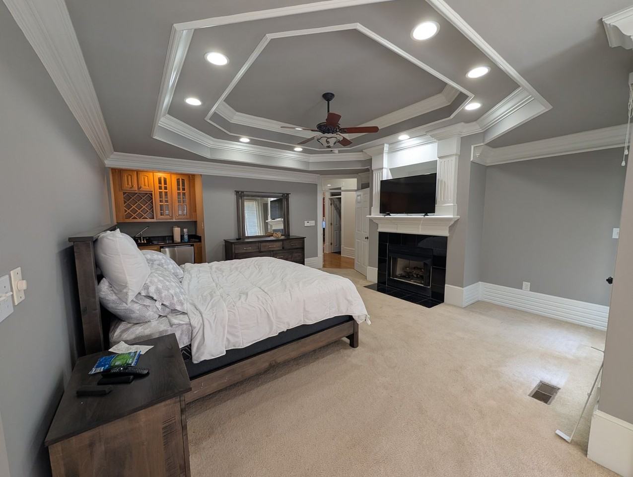 101 Michigan Ct - Photo 5 of 50