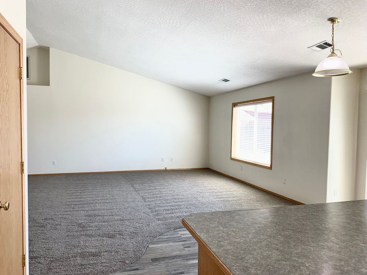 5110 Larch Ln - Photo 6 of 18
