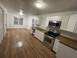 featured image of 621 W Bullock St