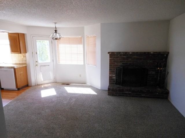 1405 Kendal Ct - Photo 6 of 12