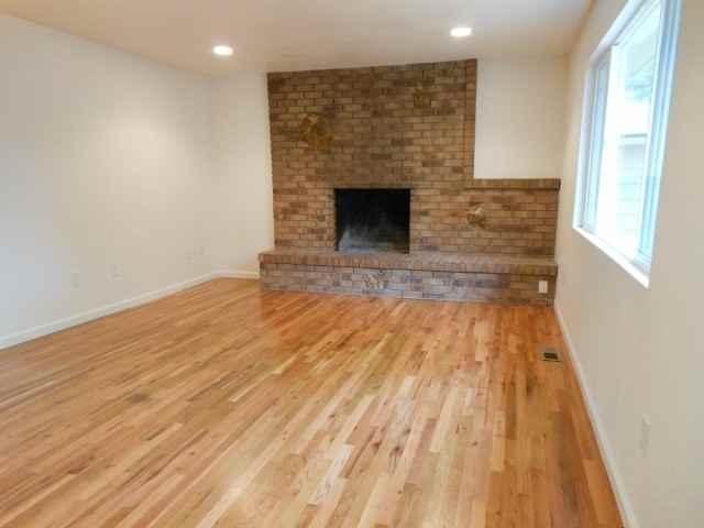 1340 Tioga Way - Photo 2 of 10