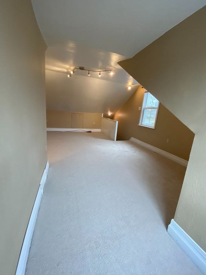 2333 Spring St - Photo 7 of 28
