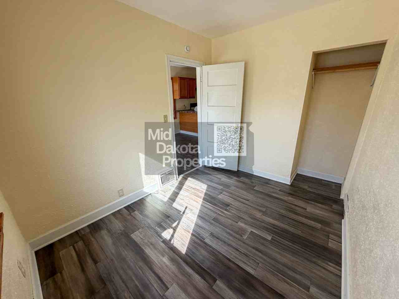 314 W Birch Ave - Photo 5 of 8