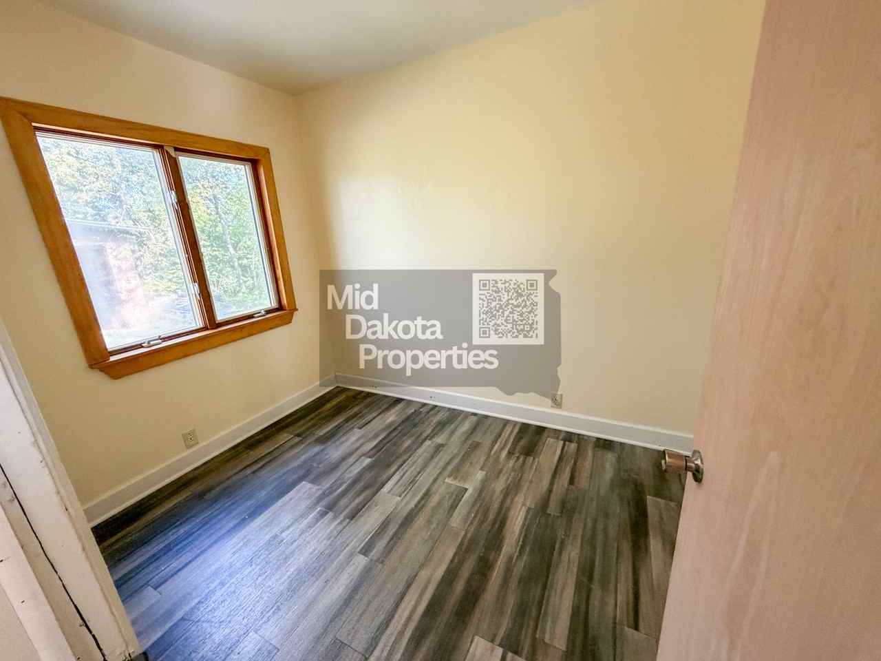314 W Birch Ave - Photo 7 of 8