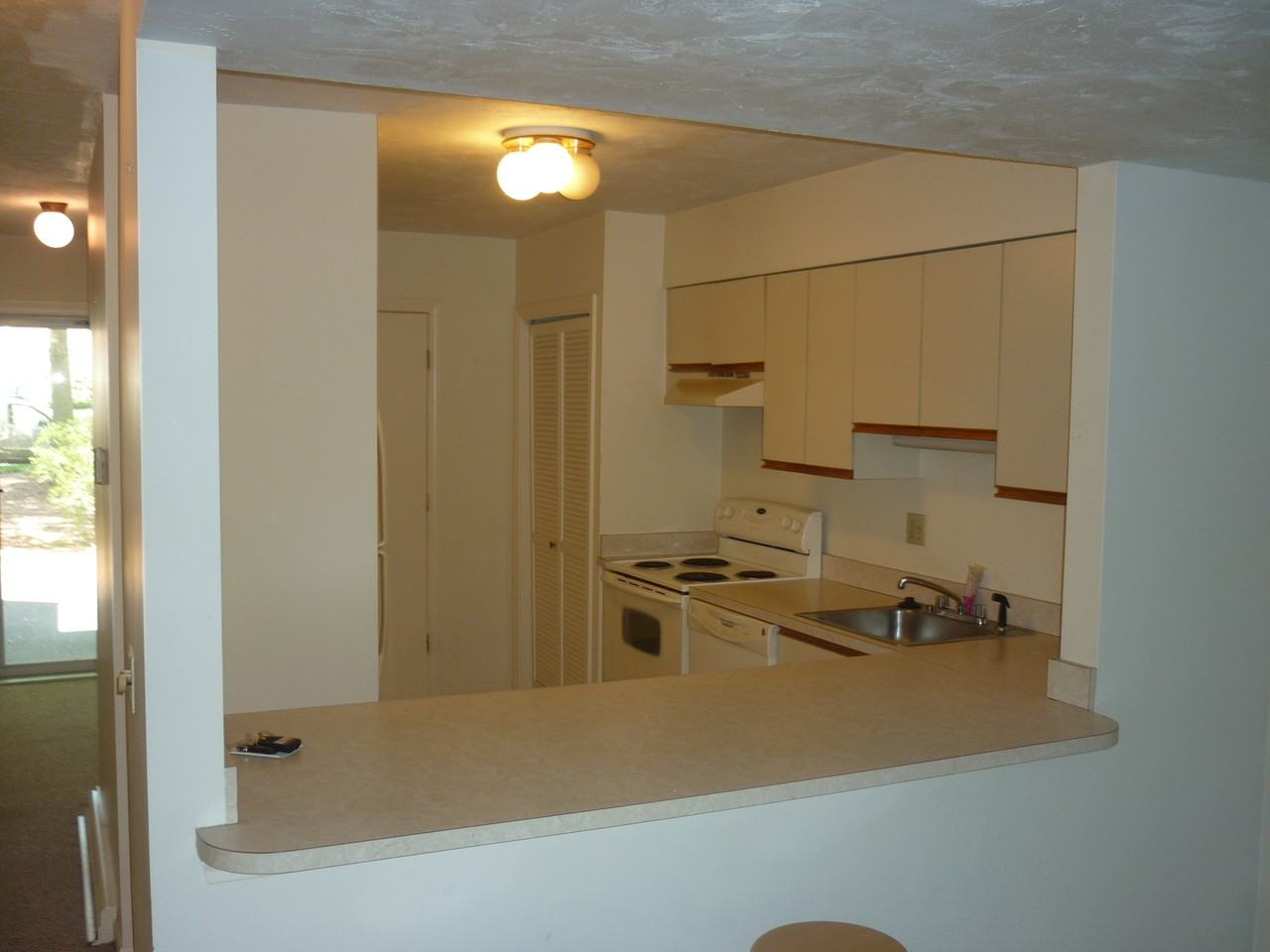 36 Heritage Dr - Photo 3 of 6