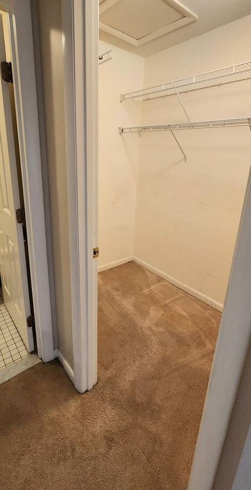 12 Oakwood Ln - Photo 4 of 32