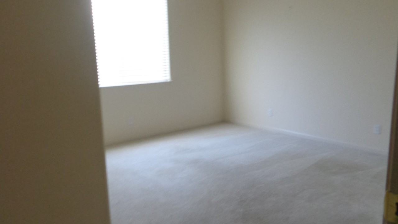 1888 Andross Ave - Photo 6 of 12