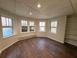 featured image of 6121 N Fairfield Ave