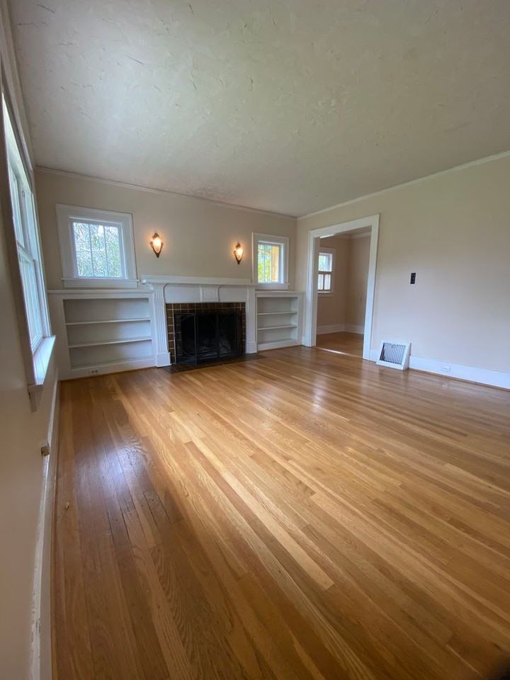 1405 Ne 53rd Ave - Photo 5 of 22