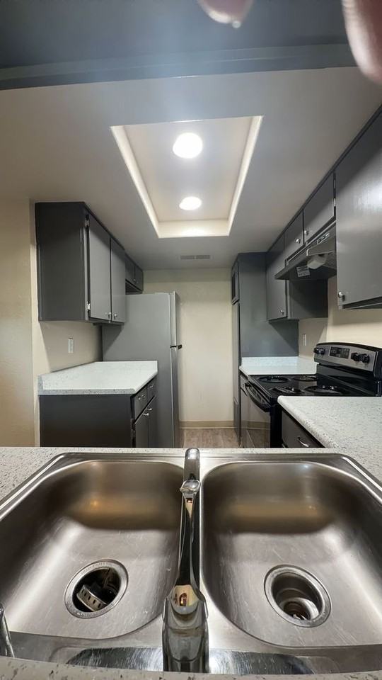 2357 Fir Ave #3 - Photo 5 of 17