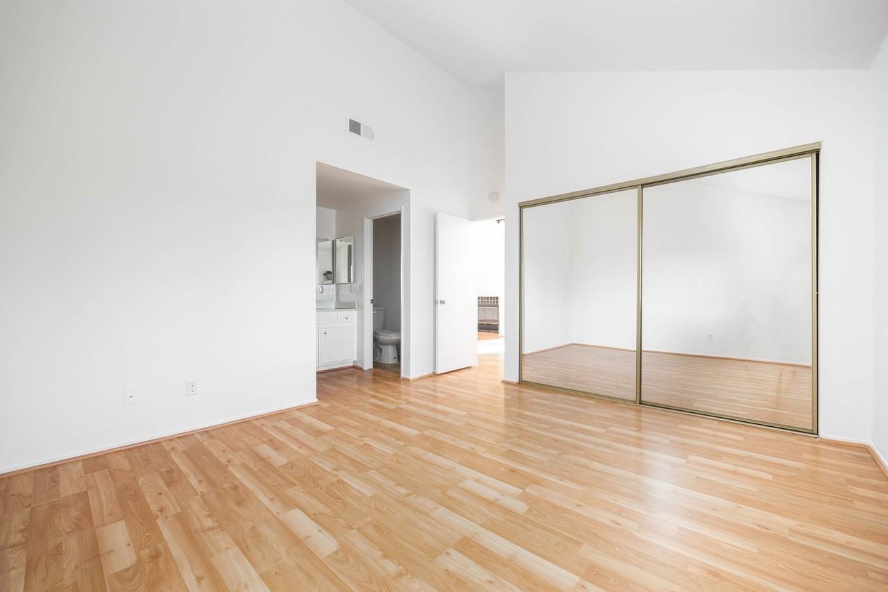 740 Breeze Hill Rd #162 - Photo 7 of 12
