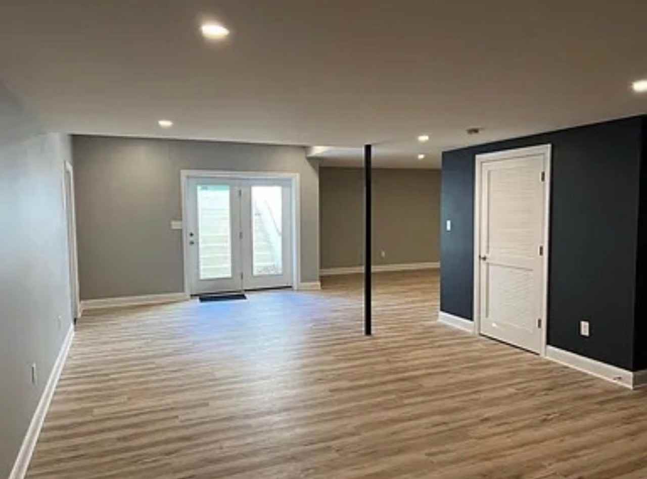11111 Willow Green Way - Photo 4 of 15