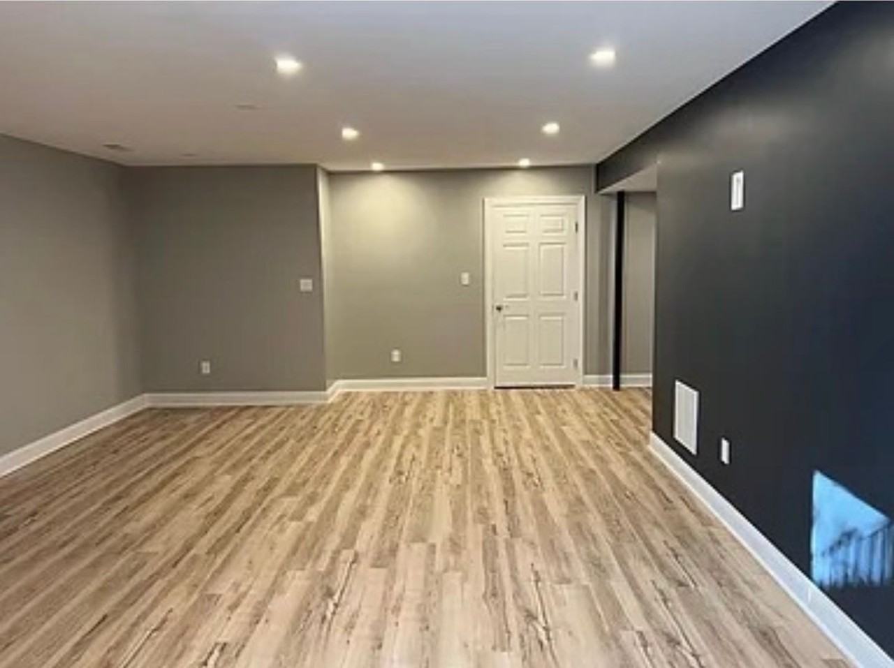 11111 Willow Green Way - Photo 5 of 15
