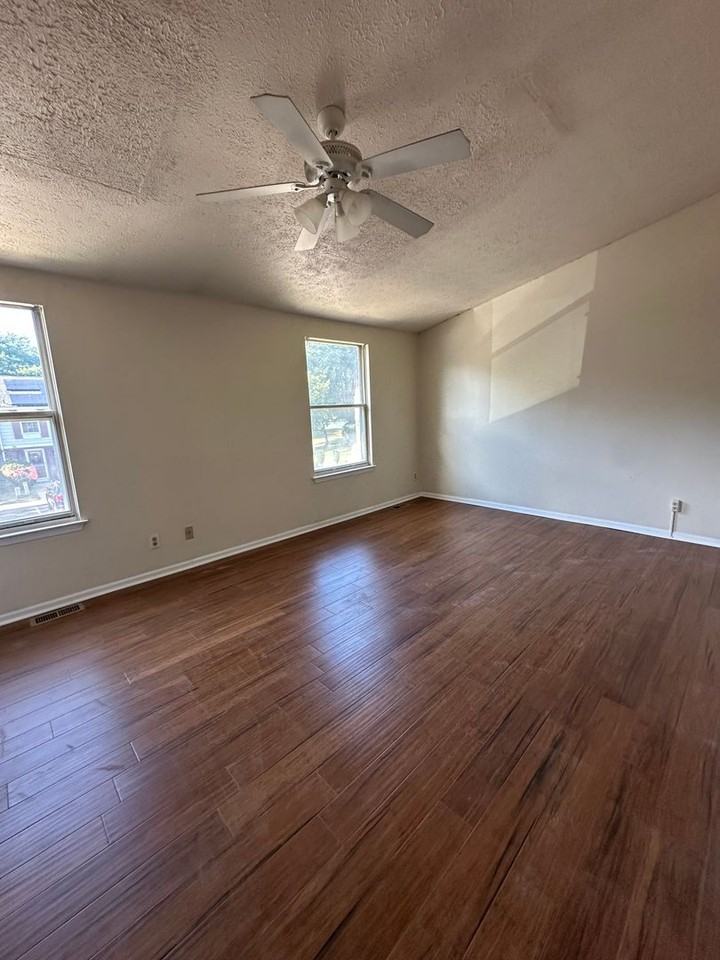 44 Waterview Ct - Photo 5 of 18
