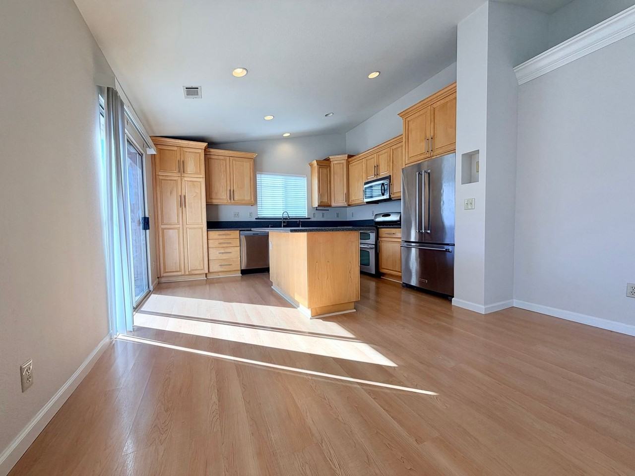 504 Westaire Blvd - Photo 5 of 23