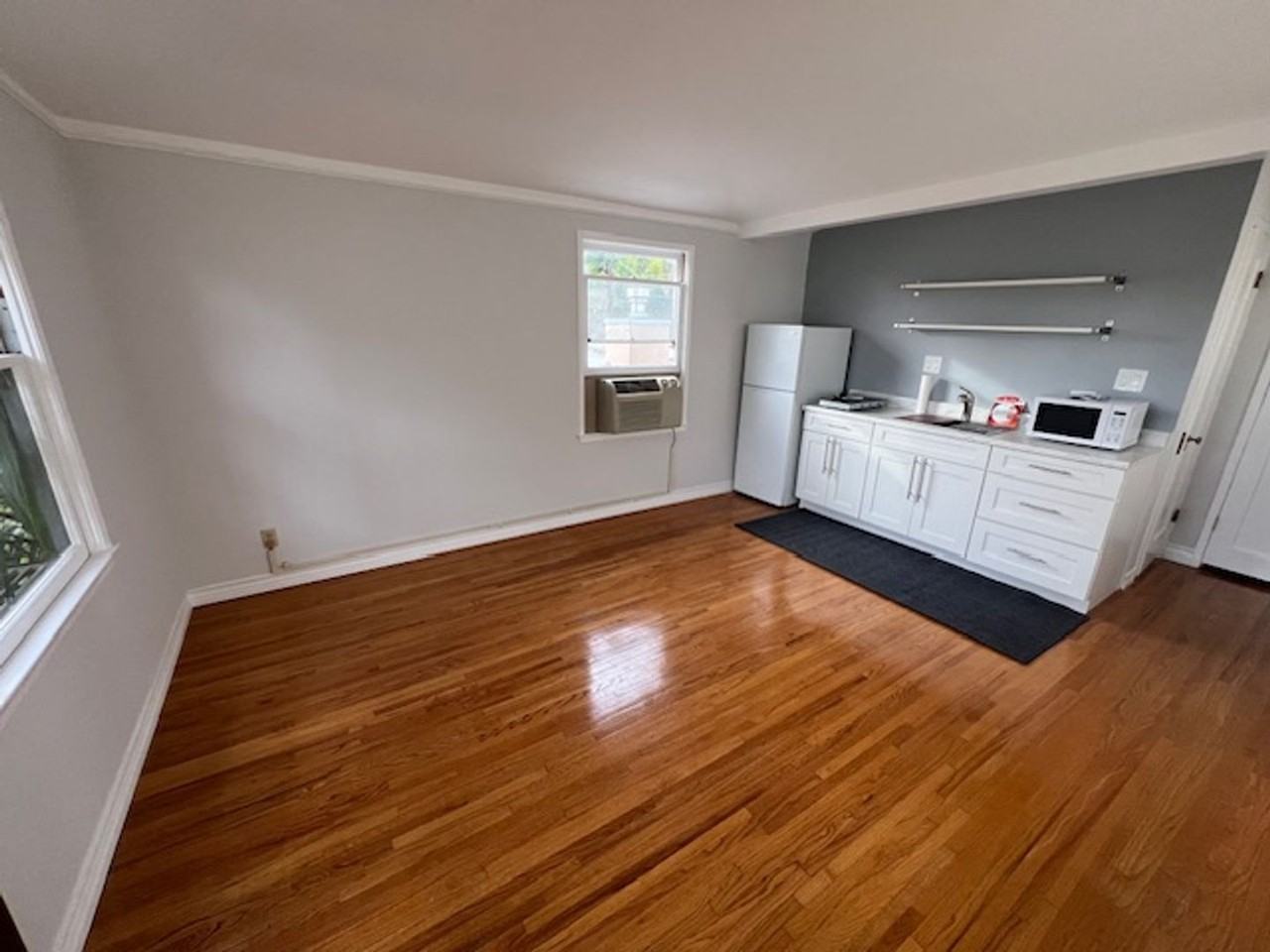 275 Saint Joseph Ave - Photo 4 of 7