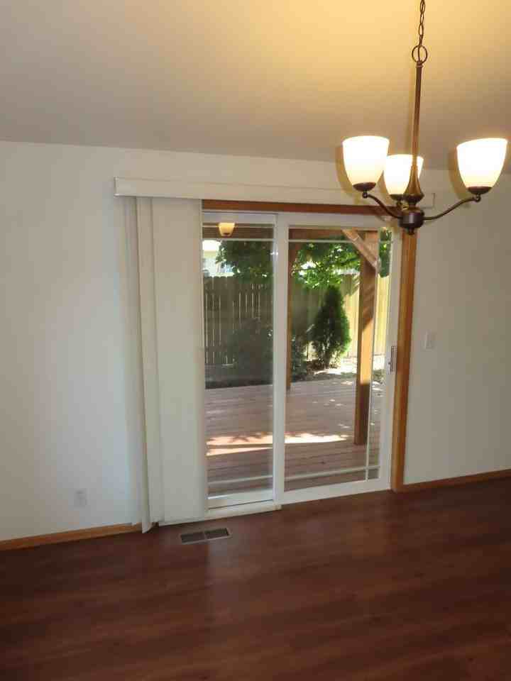 4477 Spring Meadow Ave - Photo 7 of 13