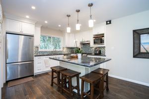 featured image of 825 Tyburn Rd