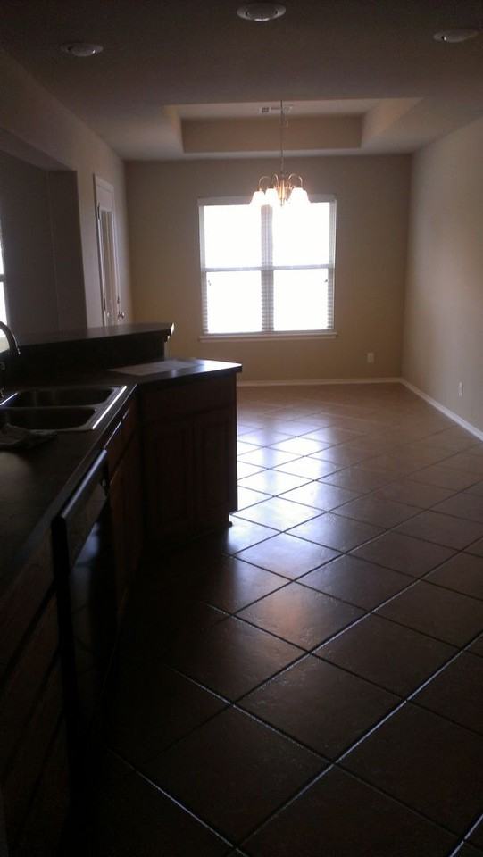 2005 W 119th St S - Photo 5 of 11