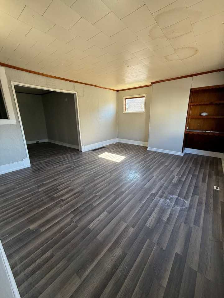 101E 1st Ave - Photo 2 of 10