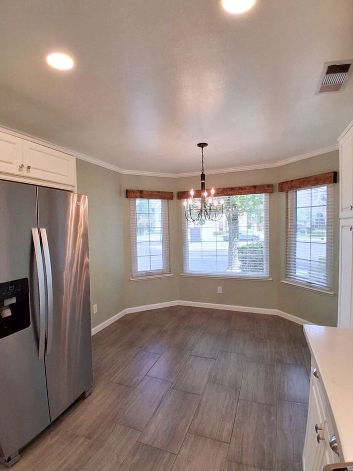 1091 E Monticello Cir - Photo 6 of 21
