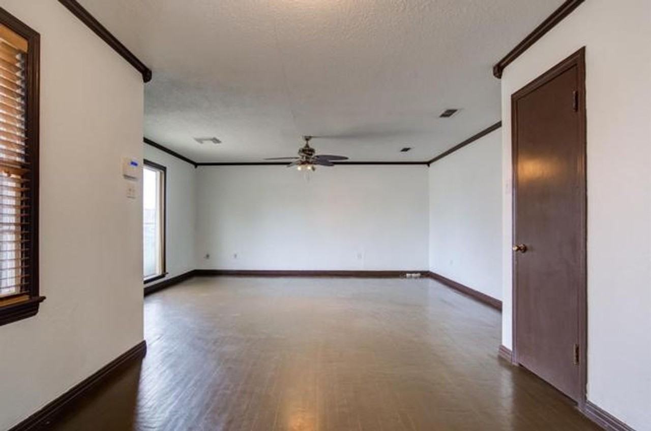 2511 35th St - Photo 3 of 23