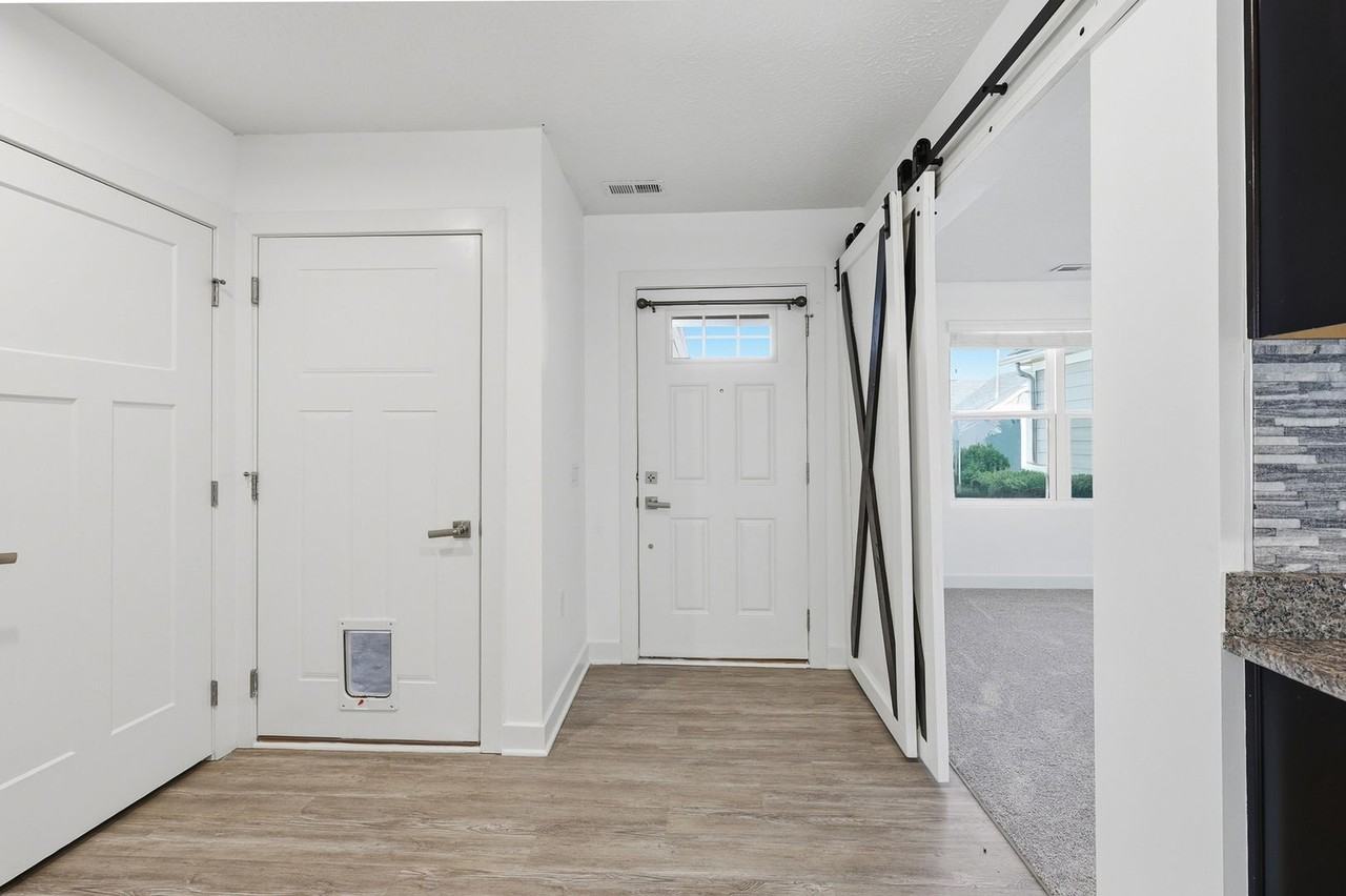 6580 Turning Stone Loop - Photo 5 of 27