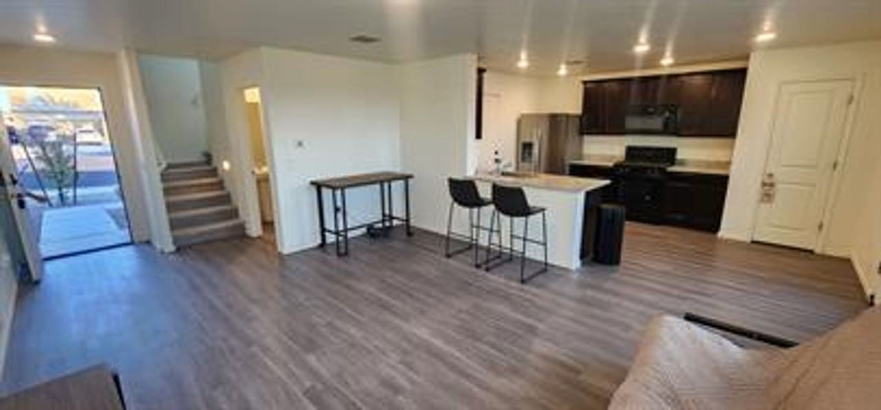 5936 S Hosmer Ct - Photo 6 of 49