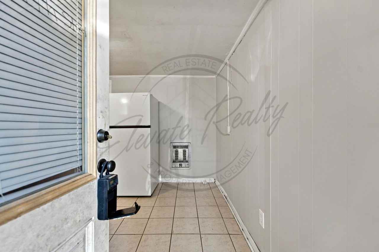 114 E 17th St #1B - Photo 2 of 17
